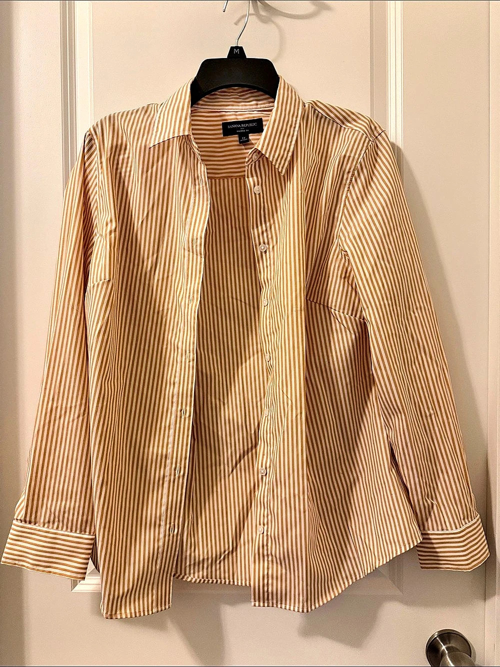 Banana Republic Striped Button Down in Orange & White Size 12 Like New